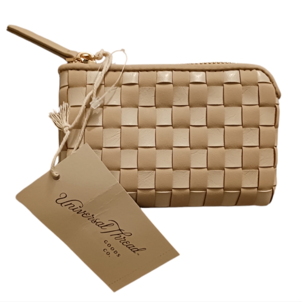Universal Thread Tan Crossbody Bag and coin wallet - Picture 5 of 7